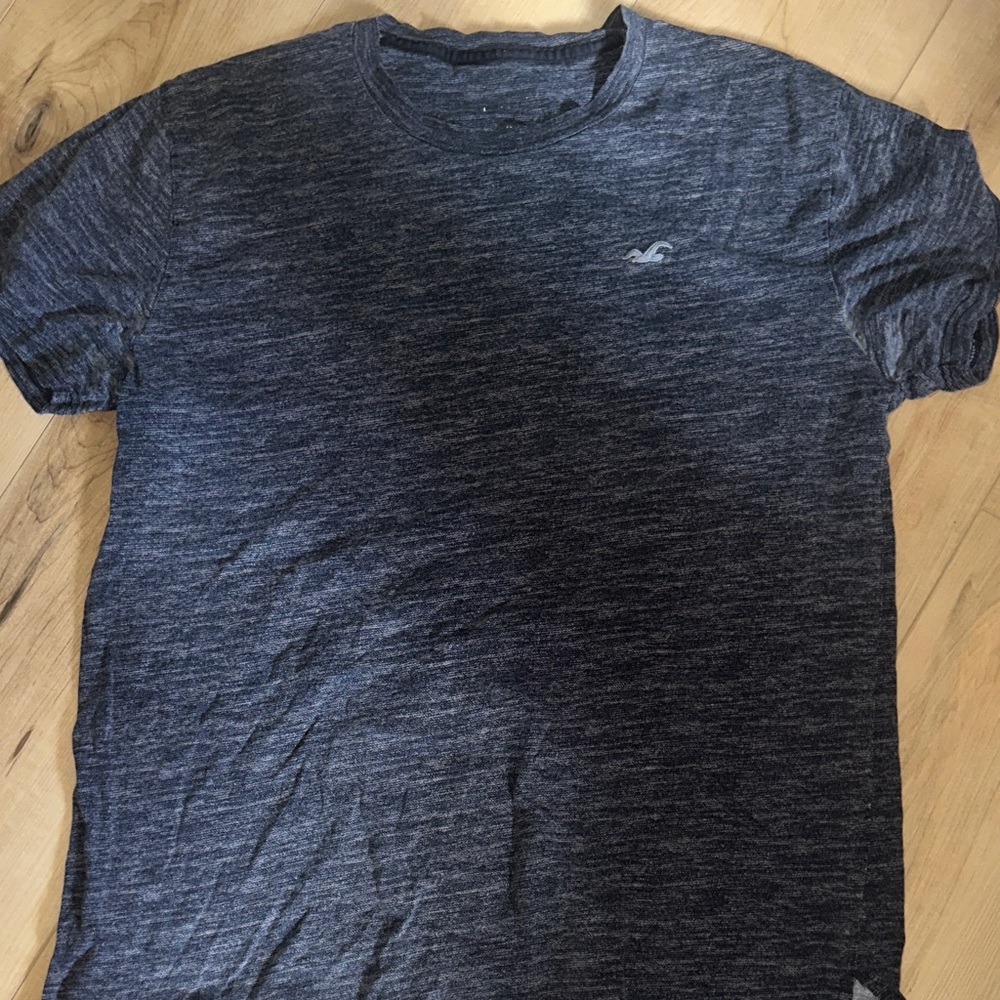 Hollister Dark Heathered Tee